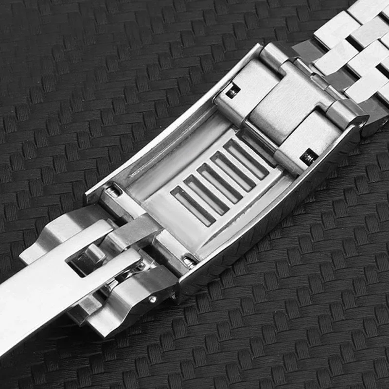 Cinturino in acciaio Jubilee 9 - Luxury Watch Jaeger Lecoultre recensione e prezzo