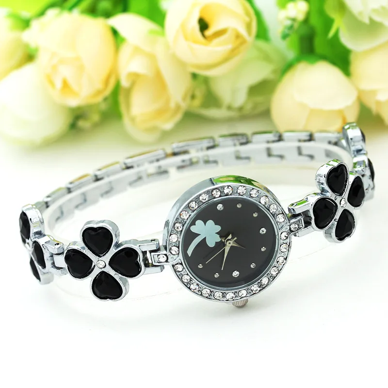 Orologio da donna nuovo orolog - Luxury Watch Square recensione e prezzo