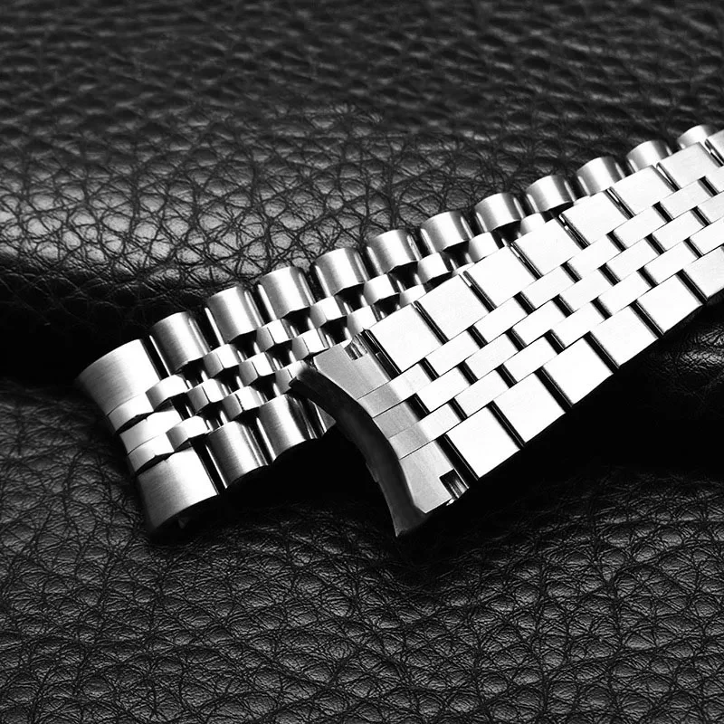 Solido cinturino in acciaio in - Luxury Watch Jaeger Lecoultre recensione e prezzo