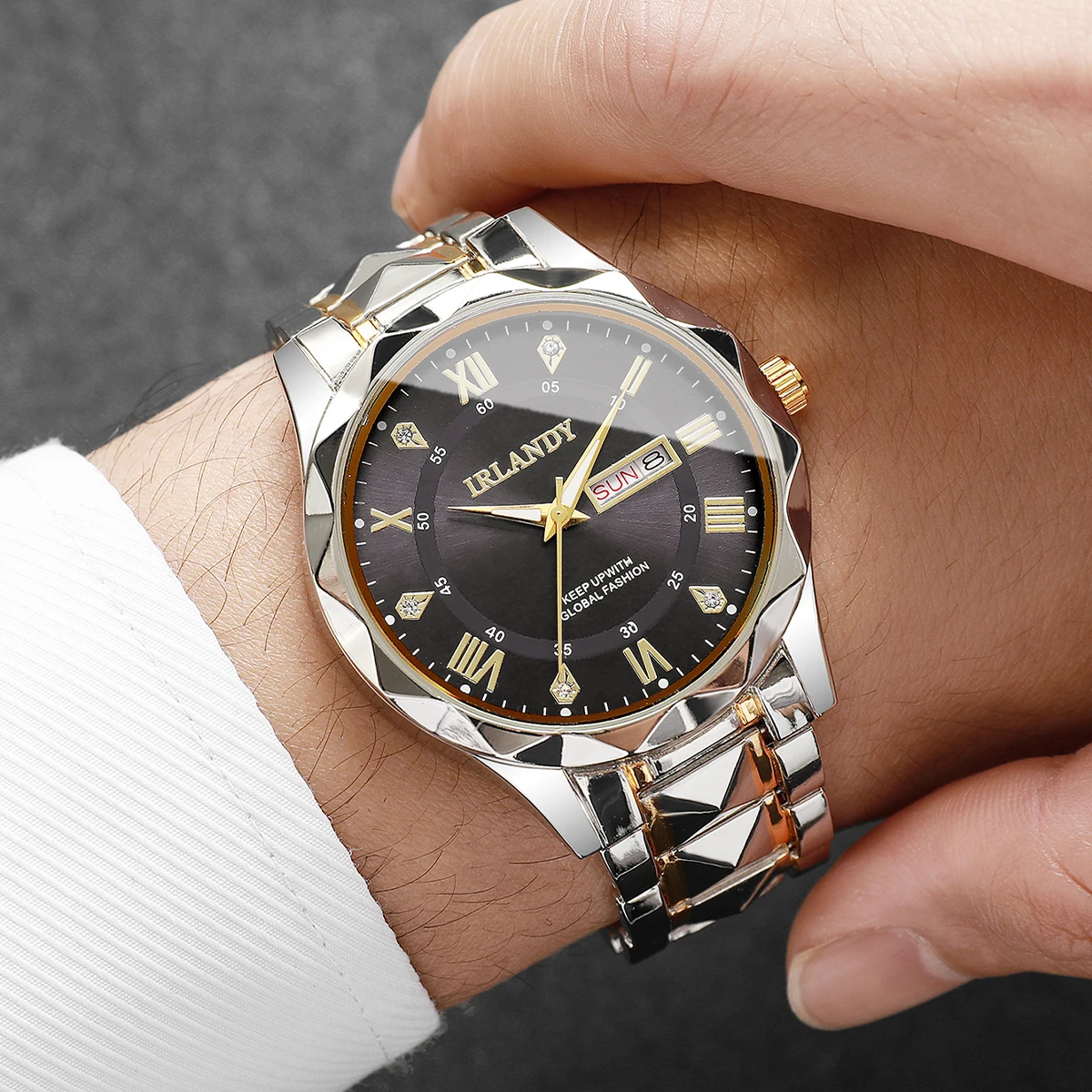 1PC Surprise Mystery Watch Bli - Luxury Watch Men recensione e prezzo